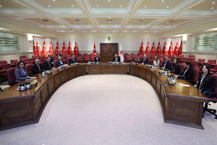 Bakan Güler, ABD’li heyeti kabul etti