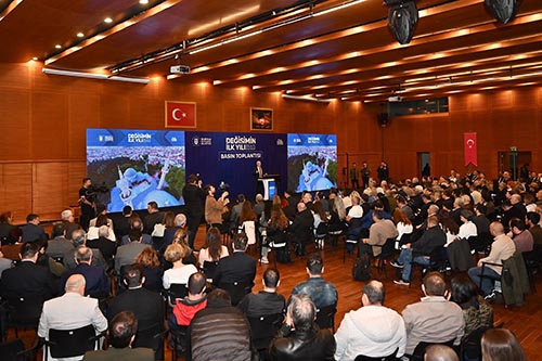 Bursa Büyükşehir Belediye Başkanı Bozbey; kamu kaynaklarını Bursalılar için kullandık