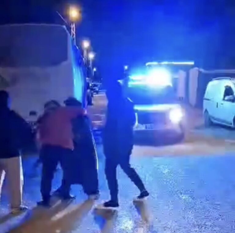 Hatay’da, kavga ihbarına giden polis ekibine sürpriz