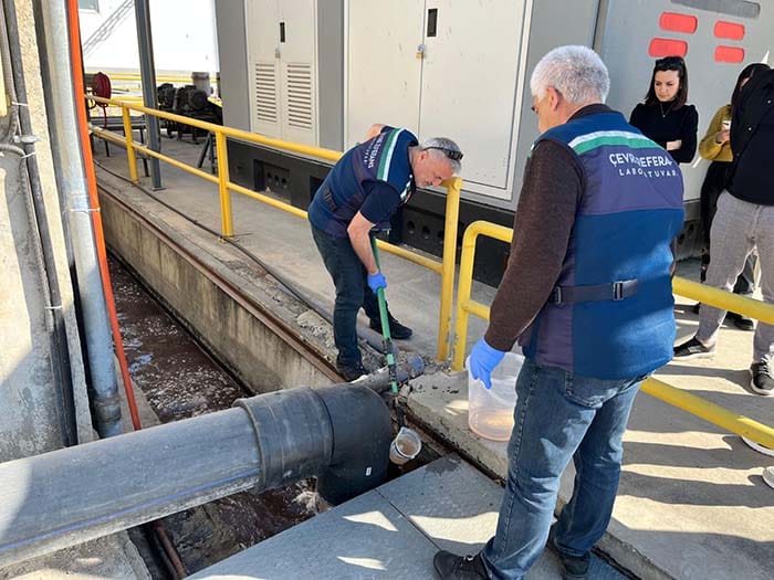 Ceyhan Nehri’ni kirleten 11 tesise 10 milyon lira ceza