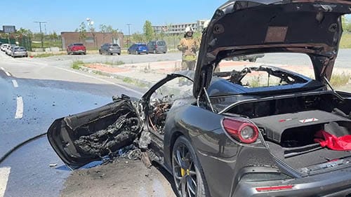 Eyüpsultan’da yanan 20 milyon liralık otomobilin sürücüsünün BJK Başkanı Serdal Adalı’nın oğlu olduğu ortaya çıktı