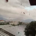 antalyada dolu ve hortumun vurdugu tarim alanlarinda yaralar sarilmaya calisiliyor 1e7ef13c4f65