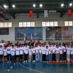 Fabrika Voleybol’un 40’ıncısı Mardin’in Derik ilçesinde açıldı 3 fabrika voleybolun 40incisi mardinin derik ilcesinde acildi d281c304e597