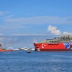 ilk yuzer dogalgaz uretim platformu osman gazi filyosa ulasti 532f9b184e0d