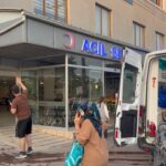 Boğulma tehlikesi geçirip peş peşe suya atladılar; baba ile 3 çocuğu hastaneye kaldırıldı 4 bogulma tehlikesi gecirip pes pese suya atladilar baba ile 3 cocugu hastaneye kaldirildi 7f2b9880e7c2