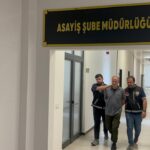 Husumetlisini cadde ortasında öldüren şüpheli tutuklandı 4 husumetlisini cadde ortasinda olduren supheli tutuklandi 0bdec36a1d9c