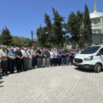 Kazada ölen anneanne ile torunu, Çanakkale'de toprağa verildi 7 kazada olen anneanne ile torunu canakkalede topraga verildi b357be222cb3