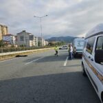 rizede hafif ticari arac bariyerlere carpti 2 olu 3 yarali c3d78a0cf430