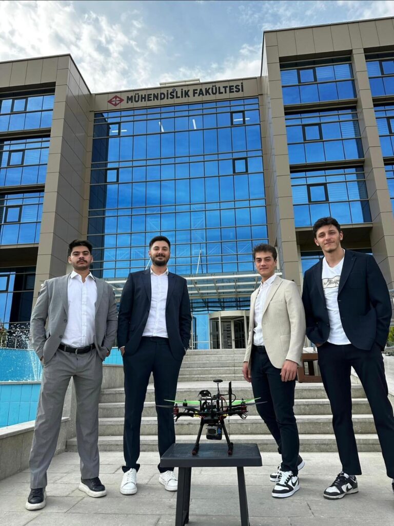 Ankara- Üniversite öğrencilerinden ‘kamikaze dron’ /Video eklendi