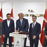 bakan ersoy sorunlarini cozmus turkiye kalkinmis refahini artirmis bir turkiye demektir 2 aab758e4c191