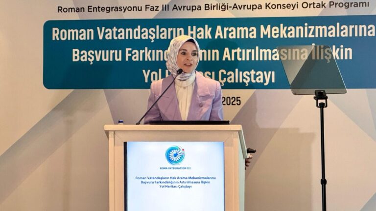 Bakan Göktaş: Ana hedeflerimiz, Romanların yaşam koşullarını iyileştirmek