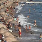 bodrumda turistlerin deniz keyfi 5875ab6bd348