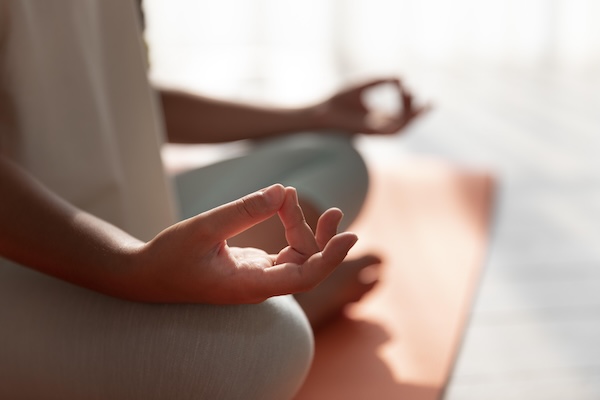 Meditasyon ve Mantraların Beyin Dalgaları Üzerindeki Etkisi