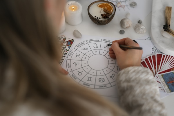 Sonbahar Ekinoksu Burçlara Ne Getiriyor? Astroloji Uzmanlarından Yorumlar