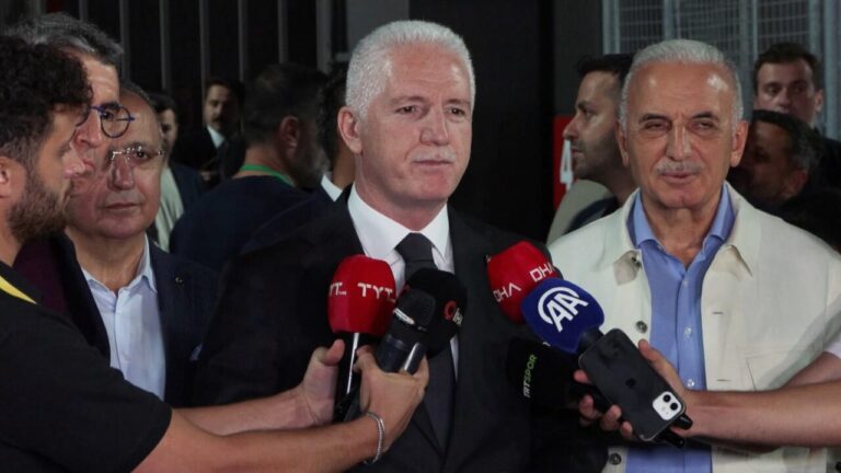 İstanbul – Vali Gül: Ben dahil, maça gelen herkes biletlerini işleterek maçını izleyecek