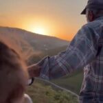 uzuldugu icin veda edemedigi torununun ardindan dakikalarca kostu 0281ce15a9de