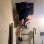 fuhus operasyonunda polisi gorunce cati katina saklandilar b2583c3c807d