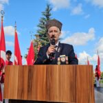 gaziler gununde esleri de gazilerle birlikte yurudu bbd520668c85