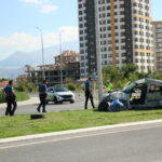 iki otomobilin carpistigi kazada olu sayisi 3e cikti kaza kamerada 5d24b0ea50c4