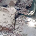 istanbul avcilardaki binanin yikimi sirasinda yandaki evin bahcesine molozlar dustu 7a178f927324