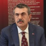 istanbul milli egitim bakani tekin mektupla kendisini okullarina davet eden ogrencileri ziyaret etti fa96d91aeb9b