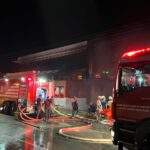 izmirde mobilya fabrikasinda yangin 2 8ffc0cd5a287