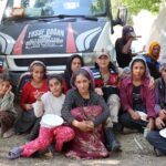 Jandarmadan tarım işçisi ailelerin çocuklarına sürpriz doğum günü 3 jandarmadan tarim iscisi ailelerin cocuklarina surpriz dogum gunu 1c943ef9aa8a