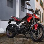 kuralkan bajajin yeni nesil motosiklet modelini turkiyeye getirdi c8a45eb2381c