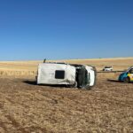 otomobille carpisan ogrenci servis minibusu sarampole devrildi 9 yarali e7e154e4e0e7