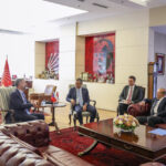 ozgur ozel cek cumhuriyeti buyukelcisi stapaneki kabul etti f26aa6e90415