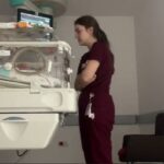 pediatri doktorunun kuvoz basindaki nobeti sosyal medyada ilgi gordu 688bcb9dfbeb