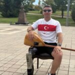 protez bacakli gazi yamac parasutu yapiyor zeybek oynuyor 51c60c1c0a1a