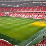 samsun genclik ve spor il muduru dereci bakanlik samsun 19 mayis stadi zemini icin 1 sezon daha oynanabilir karari vermisti 8030e43e8f8c