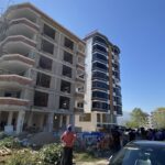 siva yaparken altindaki kalas kirildi asansor bosluguna dusup oldu 33fee1c98785