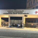 yan yatan romorkun altinda kalan 6 yasindaki uveys yasamini yitirdi 836dd62d0503