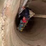 İzmir'de Kuyuya Düşen 80 Yaşındaki Halil Tüysüz İtfaiye Ekipleri Tarafından Kurtarıldı 3 12 metrelik kuyudan itfaiyenin mudahalesiyle kurtarildi aa415b86e3f6