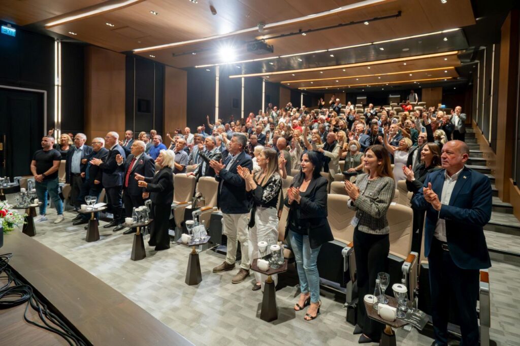 Prof. Dr. Ali Rıza Kural’dan Cumhuriyet’e Armağan Eşsiz Türk Sanat Müziği Gecesi 2 6 2
