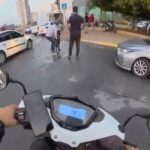 agizliksiz dolastirilan kopegin 2 kisiyi yaraladigi anlar kamerada 042742d80db8