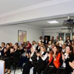 ak partili sirakaya dunyadaki haksizliga meydan okumak icin variz e0da12902aef