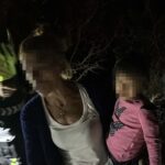 alkollu surucu esi ve 2 yasindaki bebegi aractayken polisten kacip kaza yapti 453d9fb71fbc