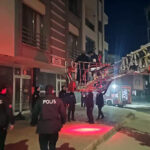 apartman otoparkindaki otomobilde patlama sonrasi yangin mahsur kalan 9 kisi itfaiye merdiveniyle kurtarildi 12a79dcc3770