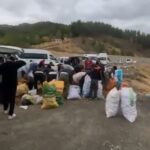 arizalanan kamyonetindeki patatesleri ucretsiz dagitti d2e4f6e9a039