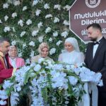 Yüzde 40 İndirimle Gençlere Destek Paketinin Detayları Açıklandı 4 bakan goktas ailesi guclu olan bir toplumun gelecegi de guclu olur 2 d460dedd0319