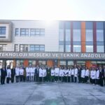 bakan tekin filistine destek kermeslerinde 80 milyon lira gelir elde edildi 6b349a366aae
