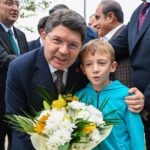 bakan tunc bukres uluslararasi maarif okulunu ziyaret etti b0ad58fbb48a