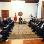 bakan yumakli genclerin yenilikci fikirlerine ihtiyacimiz var 3edf24d44368