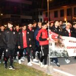 Balıkesirspor, Cumhuriyet Bayramı Etkinliklerinde Tam Kadro Yer Aldı 2 balikesirsporda cumhuriyet coskusu 5a014075ae60