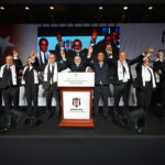 besiktasta divan kurulu baskani ahmet urkmezgil oldu fb5418e939b7