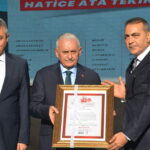 Binali Yıldırım, Mersin'de açılan yeni anaokulunda eğitime yapılan yatırımların önemine vurgu yaptı. 5 binali yildirim mersinde anaokulu acilisina katildi b05c0c723bff