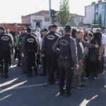 bingolde otomobilin carpmasiyla olen berra icin yolu kapattilar 74e62e58d6d5